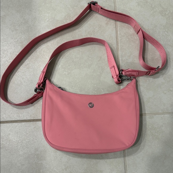 Lululemon Athletica Pink Crossbody Bag - Picture 1 of 5